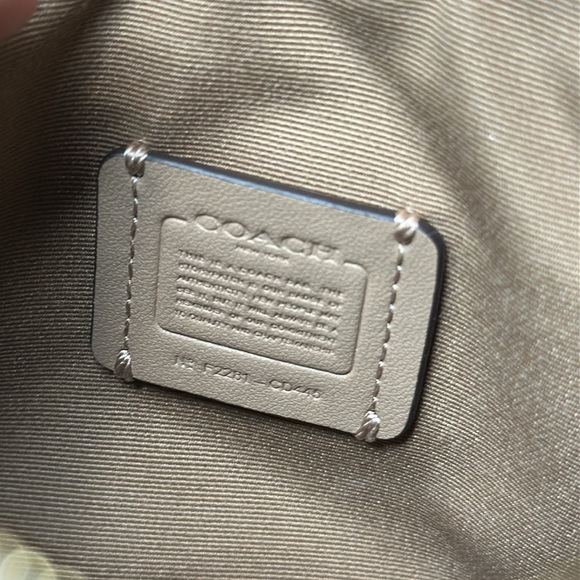 Coach Mini Rowan Dancing Kitten Orange Cat & Cream Leather Handbag Crossbody - Picture 8 of 11